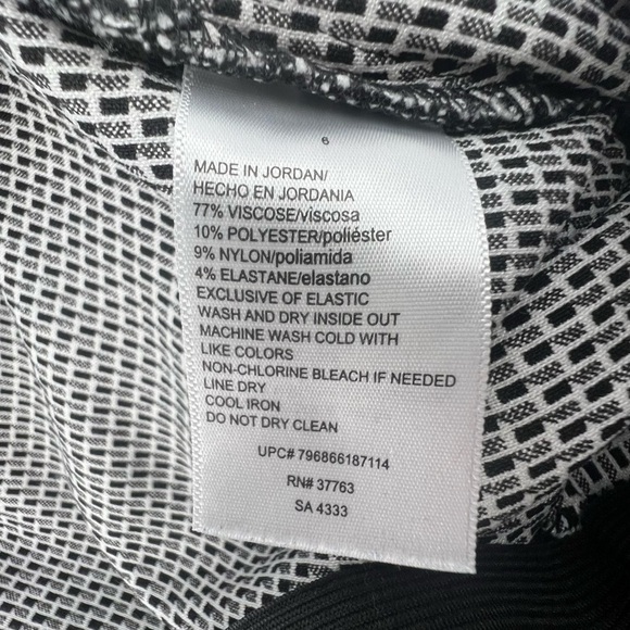 Rafaella Comfort Black White Pull On Slim Ankle Pants Size 6 Women's - Picture 4 of 5